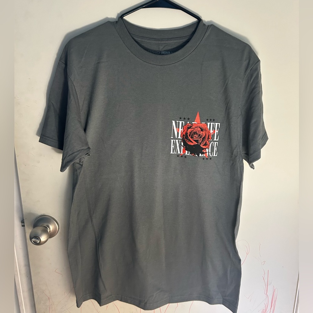 Fashion Nova "clinging to power" Tee